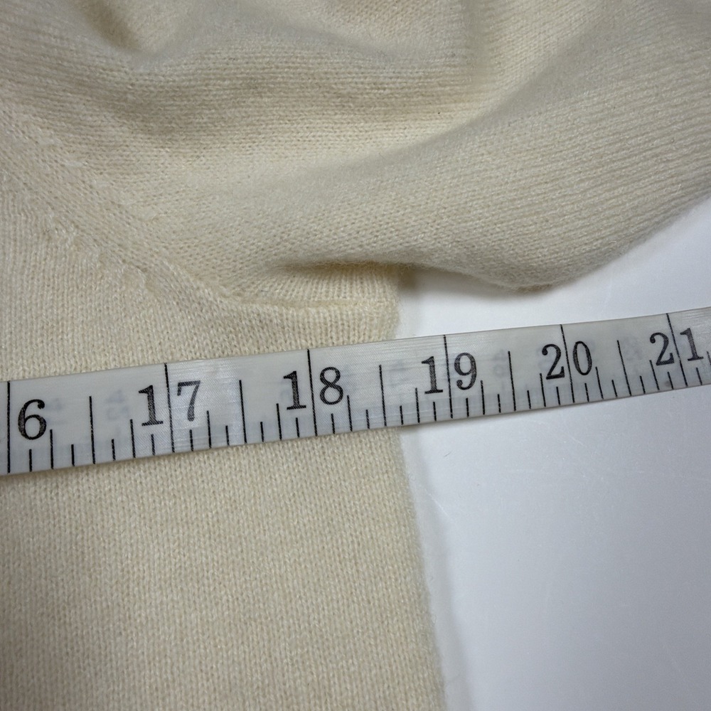 Talbots Pure Cashmere Turtleneck Sweater Womens M Tan Beige Long Sleeve Soft - Picture 4 of 5